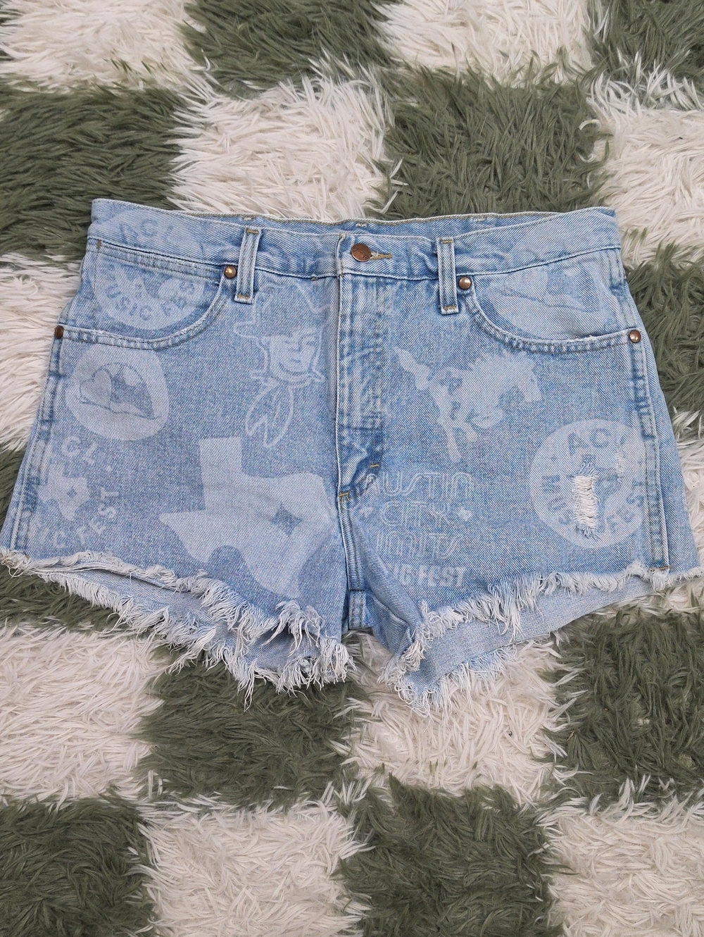 Wrangler X ACL shorts